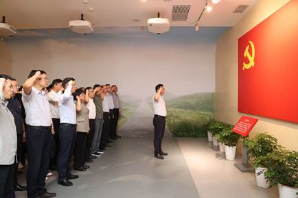 說明: https://zzb.cug.edu.cn/__local/E/84/24/EBFC0450DB99A849A0D2350B3BA_DA24301E_3720B.jpeg